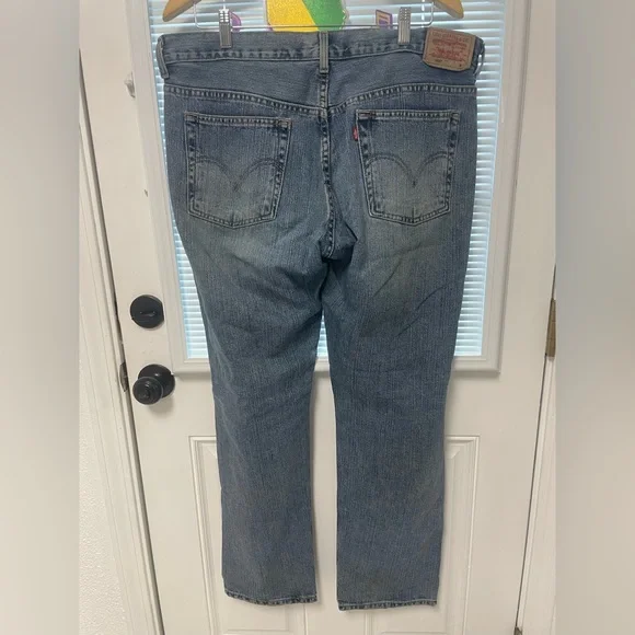 Levi Strauss Jeans - Picture 3 of 4